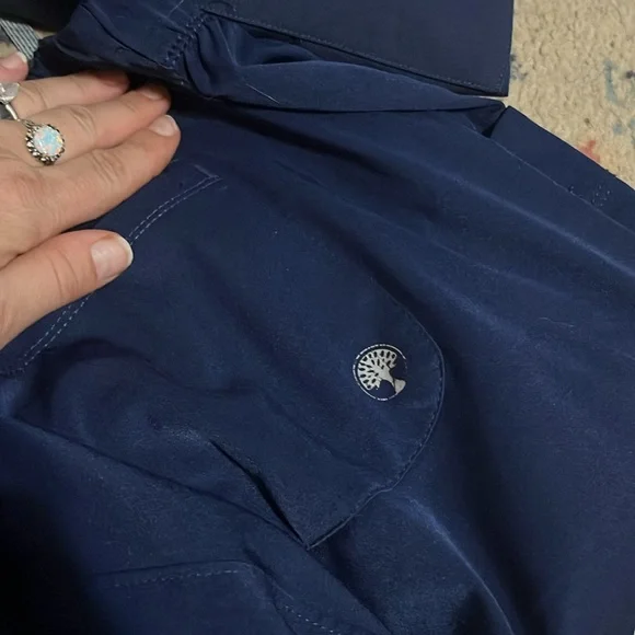 Navy nursing scrubs three pairs m/l fabletics Dolan healing hands - Picture 5 of 7